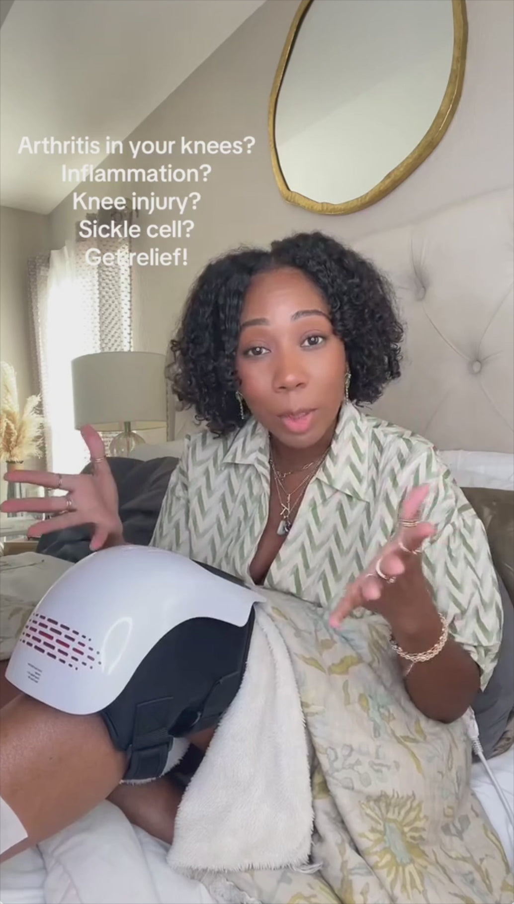 KneeVitalize™ Massager video